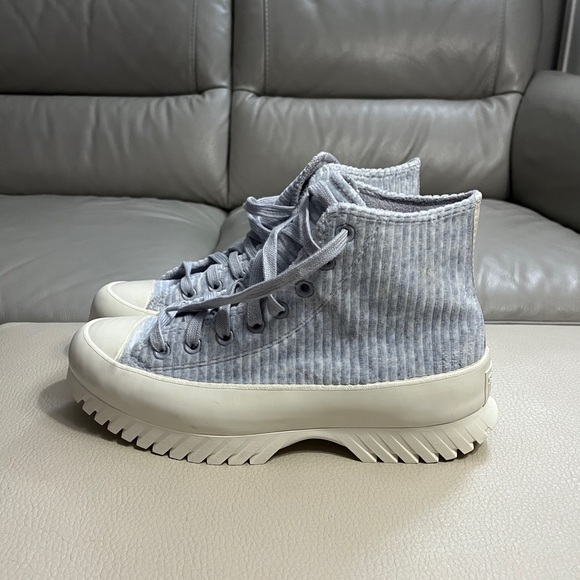 Converse Unisex Chuck Taylor All Star Lugged 2.0 Velour - EU 41/Men US 7.5 - Picture 3 of 11